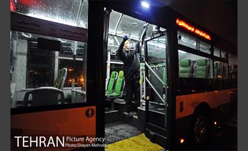 عملیات ضد عفونی کردن اتوبوس های تهران 21