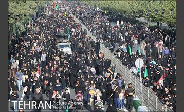 حضور شهروندان منطقه 15 در راهپیمایی اربعین امام حسین(ع) 18