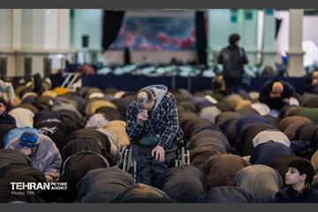اقامه نماز عید سعید فطر در مصلی امام خمینی(ره)
