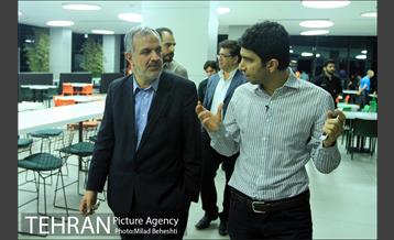 تهرانگردی احمد مسجدجامعی در منطقه یازده‎ 18