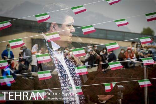 اجرای کنسرت سالار عقیلی در باغ کتاب 27