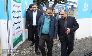 بازدید کمیسیون برنامه و بودجه شورای شهر از پروژه‌های منطقه 4 24