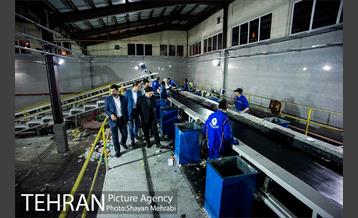 شهردار شب پوریا سوری، سرپرست مرکز ارتباطات شهرداری 8