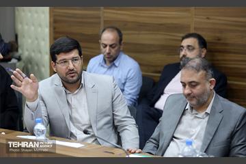 دیدار معاون امور فرهنگی و اجتماعی با کارکنان حوزه اجتماعی و فرهنگی شهرداری منطقه 4 3