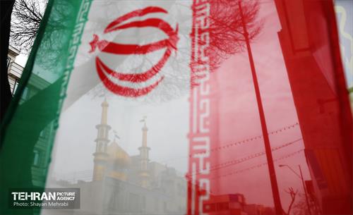 تهران به رنگِ پرچم افتخار 12