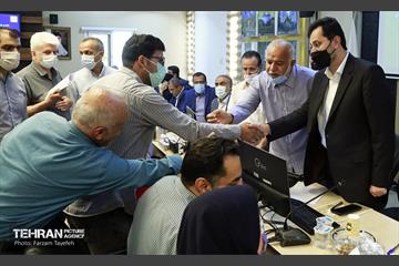 ملاقات مردمی حبیب کاشانی با شهروندان منطقه 5