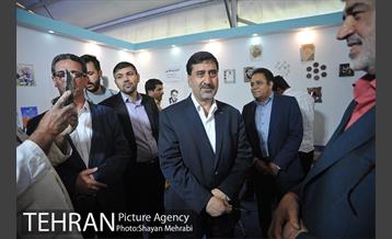 بازدید حسینی مکارم سرپرست شهرداری تهران ار نمایشگاه کتاب 46