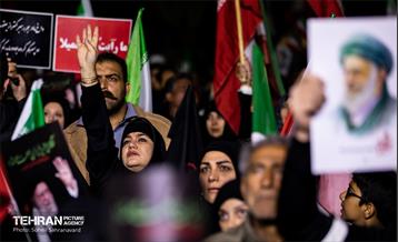 مراسم عزاداری شهادت رهبر انقلاب اسلامی در میدان ولیعصر(عج)