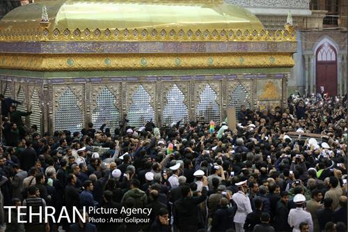 تشییع و خاکسپاری پیکر آیت الله هاشمی رفسنجانی در حرم امام (ره)‎ 10