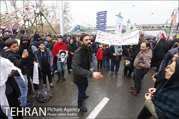 نمایش خیابانی شاهد عینی بمناسبت 22 بهمن  7
