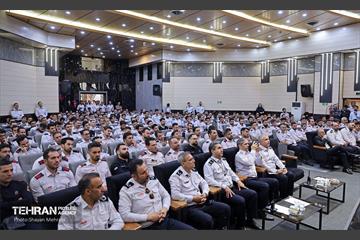 نشست مدیرعامل سازمان آتش‌نشانی تهران با کارکنان 25