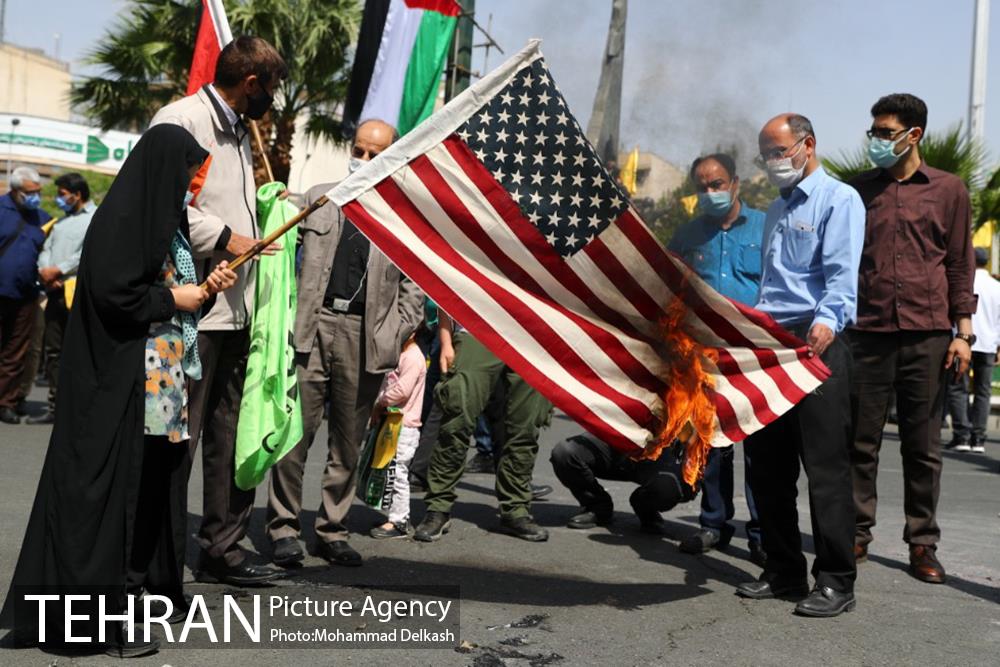 راهپیمایی نمادین روز قدس در میدان فلسطین 24