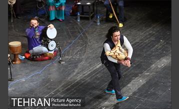 کنسرت رستاک‎ 4