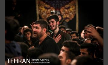 عزادارای ایام فاطمیه در هیئت ریحانة الحسین 11