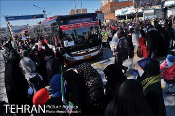 خدمات شهرداری تهران در راهپیمایی ۲۲ بهمن -2 19