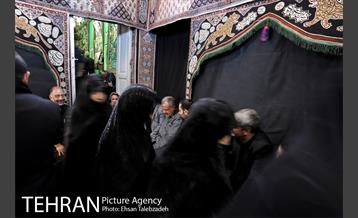 تکیه گردی احمد مسجد جامعی 45