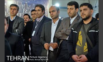 بازدید مشاور و مدیر کل دفتر شهردار تهران از هفتمین نمایشگاه ایران ساخت 18