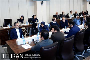نشست دورنگاه ارتباطات شهر تهران 9