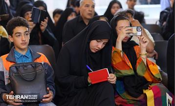 حضور شهردار تهران در نمایشگاه قرآن 12