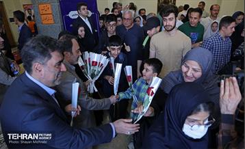 آیین بازگشایی مدارس استثنائی و بهره برداری از ناوگان سرویس این مدارس 2