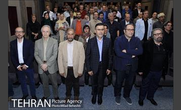 تقدیر اعضای خانه سینما از اصغر فرهادی 1