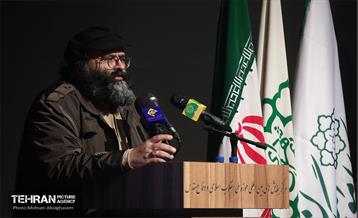 اختتامیه کنگره سراسری شعر و داستان ایثار و مقاومت 11