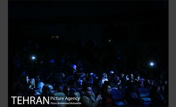 اجرای کنسرت فرزاد فرزین ویژه کودکان کار 26