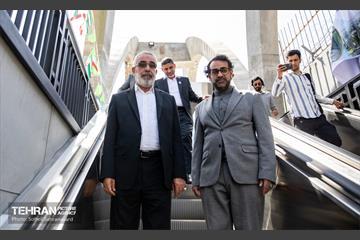 دیدار شهردار تهران با تولیت آستان علوی