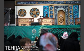 اجرای کرسی های تلاوت قرآن ویژه ماه مبارک رمضان در میدان امام حسین 5