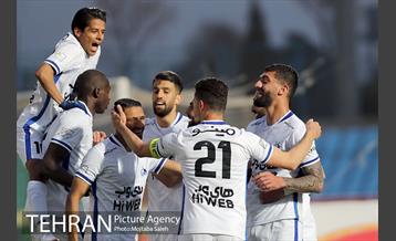 دیدار تیم های فوتبال پیکان و استقلال تهران 14