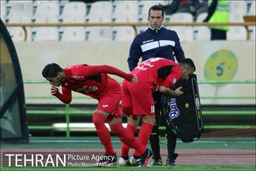 دیدار تیم های فوتبال پرسپولیس و سایپا