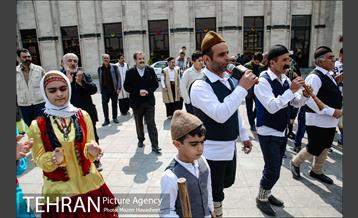 جشنواره نوروزگاه در میدان راه آهن 8