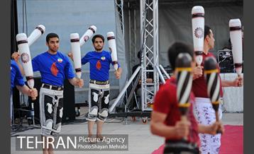 آیین گرامی‌داشت هفته‌ی جوان 2