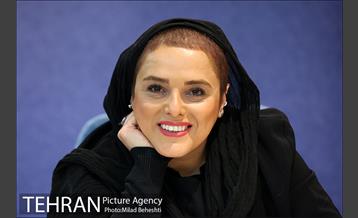 نمایشنامه خوانی سالی که دو بار پاییز شد 2