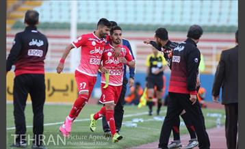 دیدار گسترش فولاد و پرسپولیس در لیگ برتر فوتبال 21