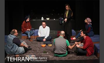 نمایش مافیا‎ 1