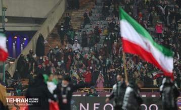 جشن و شادی بازیکنان و کادر فنی تیم ملی ایران پس از صعود به جام جهانی 2022