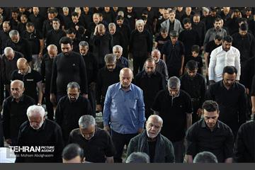 اقامه نماز ظهر عاشورا 12
