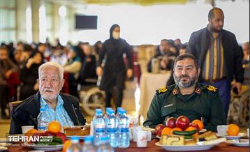 آیین تجلیل از خانواده‌های معظم شهدا منطقه 17