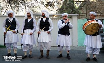 آئین های پیشواز نوروز در کوچه های بهاری بهشتی محله قدیمی زرگنده 3