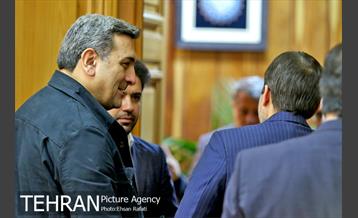 ابلاغ حکم پیروز حناچی، شهردار تهران توسط وزیر کشور 27