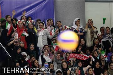 لیگ جهانی والیبال ایران و کانادا  3