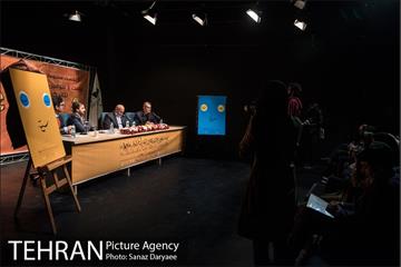 نشست مطبوعاتی و رونمایی پوستر بیست و سومین جشنواره بین المللی تئاتر کودک و نوجوان‎ 10