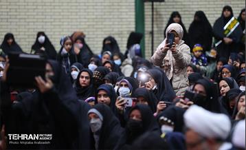 حضور شهردار تهران در گلزار شهدای کرمان 8