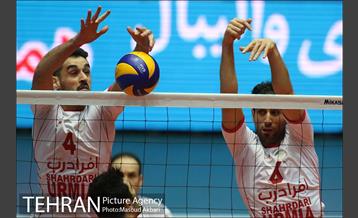 دیدار تیم‌های والیبال سایپا تهران و شهرداری ارومیه