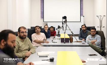 دومین روز داوری محصولات ارائه شده به کندو 8