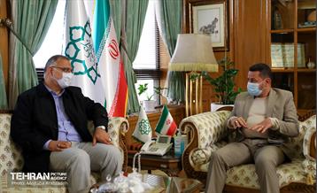 دیدار شهردار تهران با معاون استاندار نجف اشرف 7