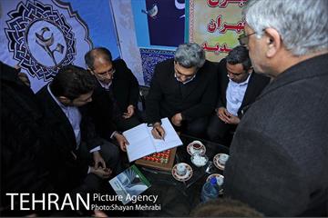 حضور شهردار تهران در راهپیمایی یوم الله 22 بهمن 4