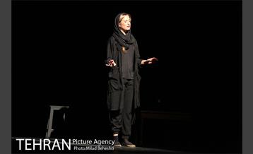 نمایشنامه خوانی «در مصر برف نمی بارد»‎ 8