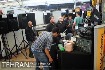 شانزدهمین نمایشگاه فرهنگی عطر سیب 16